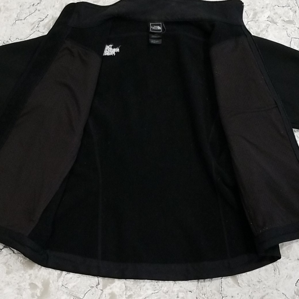 The North Face Jacket - Picture 3 of 4